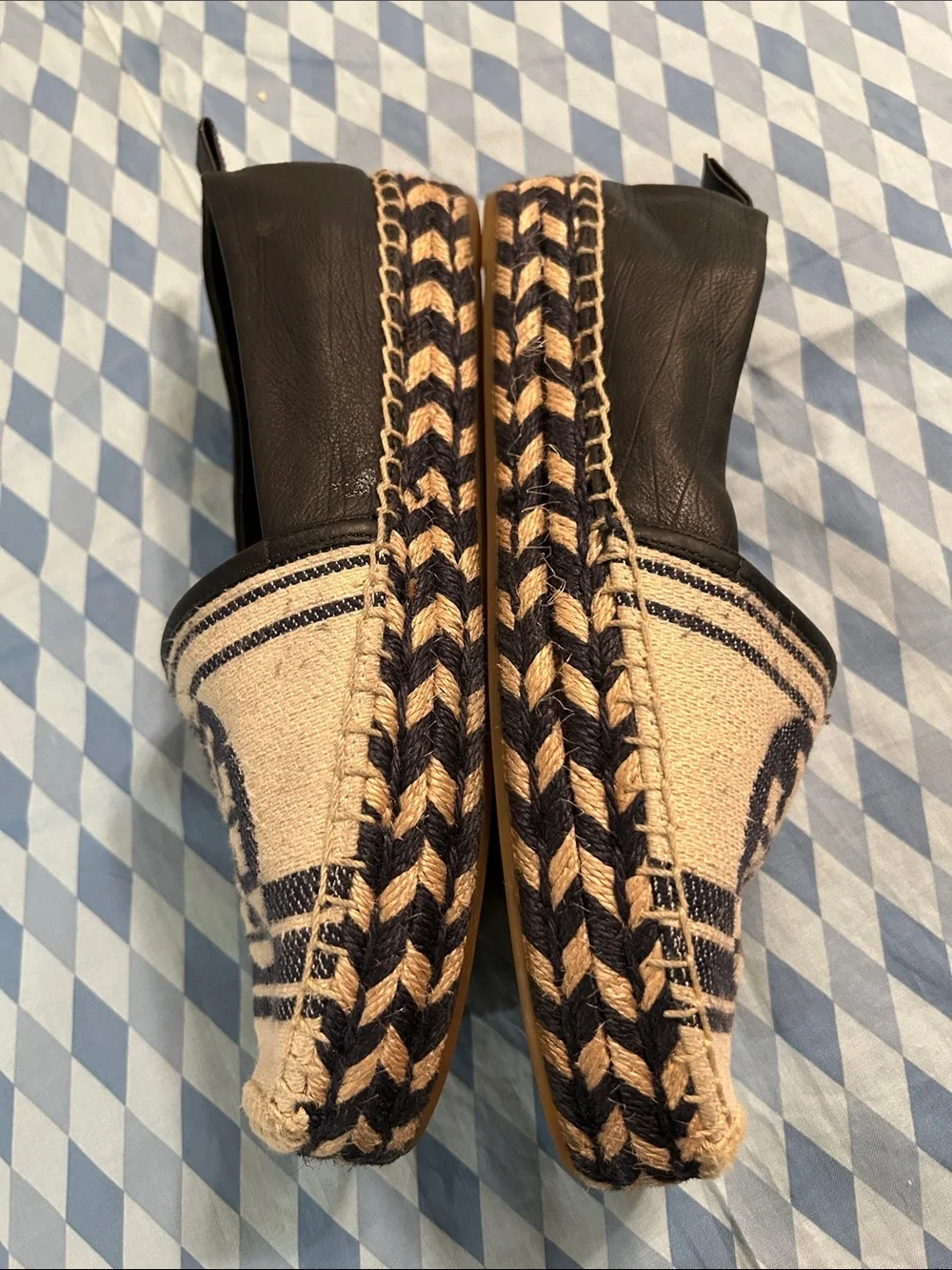 Tory Burch double T Jacquard espadrilles size 9